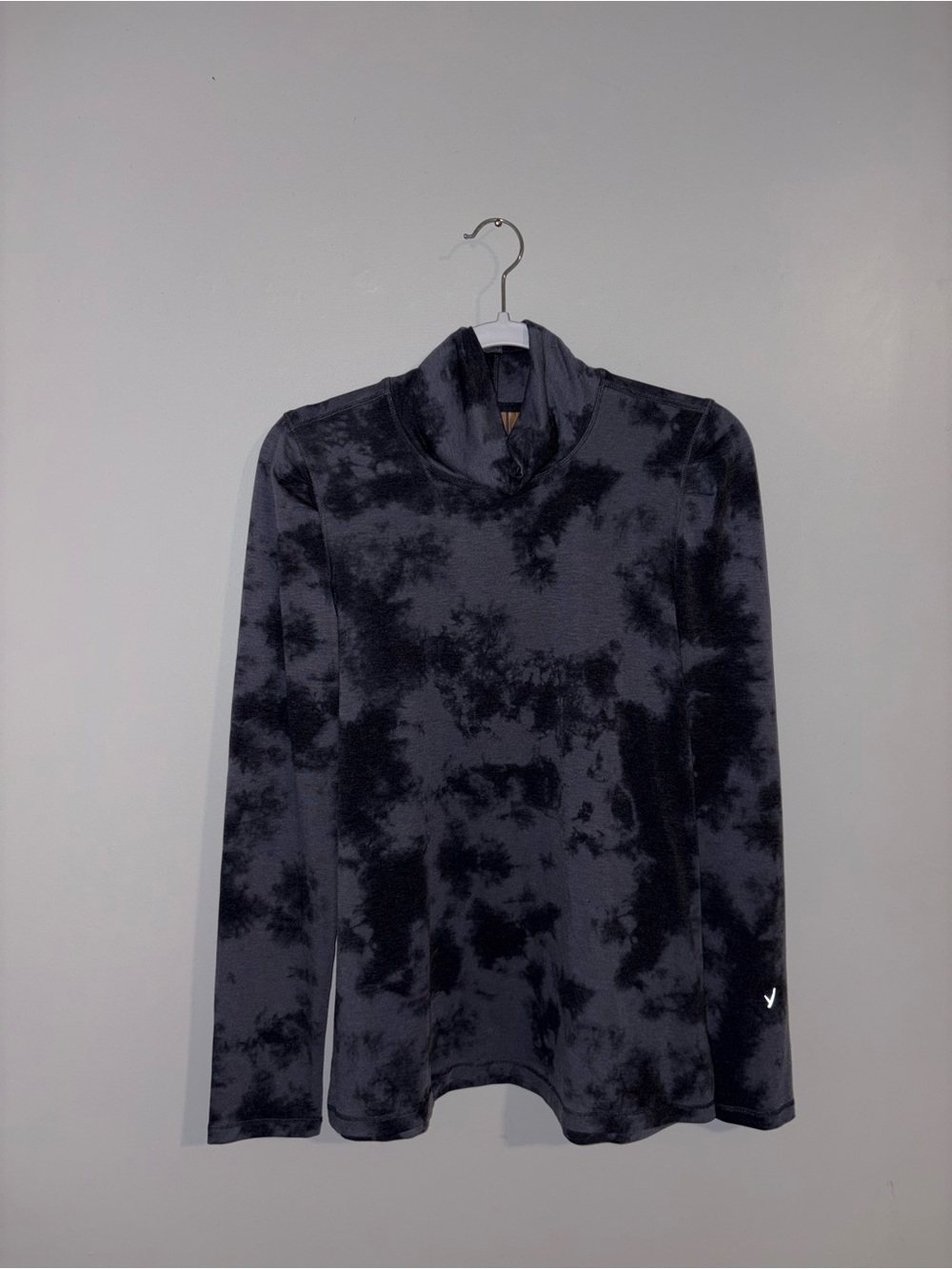 Indyeva • Gray Tie Dye Turtleneck Longsleeve